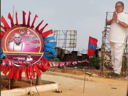 இப்படி ஒரு அரசியல் காட்சி விஜய் 62-ல் இருக்கும்னு நீங்க எதிர்பார்த்திருக்க மாட்டீங்க