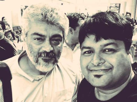 200 பேருடன் செல்பி.... ‘தல’ போல வருமா?