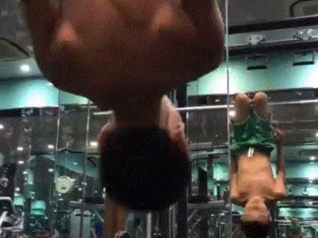 தனுஷ் வில்லியின் மகனுக்கு இப்படி ஒரு திறமையா?: வாவ், வவ்வாவ்