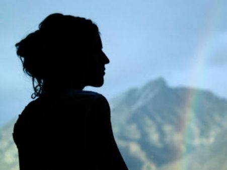 டோலிவுட் நடிகைகளை வைத்து அமெரிக்காவில் விபச்சாரம் செய்த தயாரிப்பாளர்