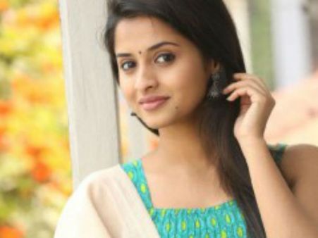 நோ சொல்லி பழகுங்க.. ‘அட்ஜெஸ்ட்மெண்ட்’ பற்றி அர்த்தனாவின் வெளிப்படை பேச்சு