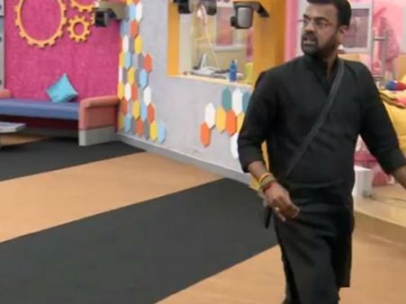 என்னமா நடிக்கிறா, செருப்பை கழட்டி அடிக்கணும்: நித்யா மீது கொலவெறியில் பாலாஜி