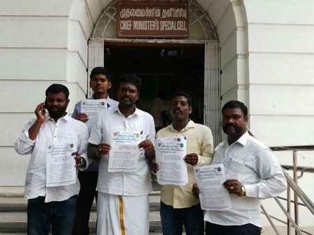 ‘காலா’விற்கு எதிராக நாடார் சமுதாயத்தினர் கொந்தளிப்பு.. ரிலீசை தடை செய்யக் கோரி முதல்வரிடம் மனு!