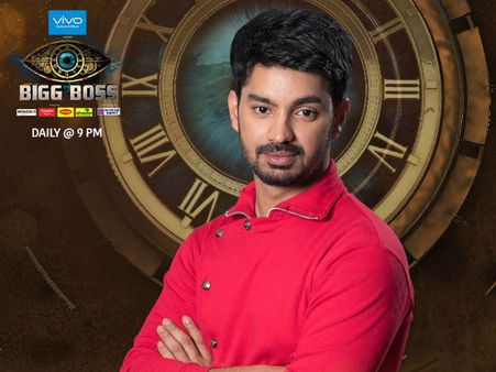 மங்காத்தா புகழ் மகத்.. பிக்பாஸில் நுழைந்த சிம்புவின் நண்பன்!