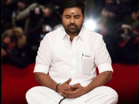 தமிழ் படம் 2.0 பெயர் மாற்றம்: அதற்கான காரணத்தை மட்டும் கேட்டீங்க...