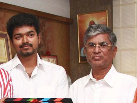 விஜய் முதல்வராக வேணும்னு ரசிகர்கள் ஆசைப்படுவதில் தப்பு இல்லையே: எஸ்.ஏ.சி.