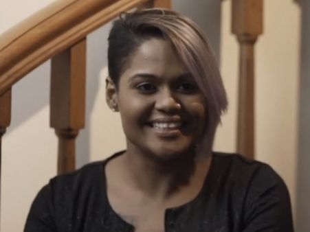 பிக் பாஸுக்காக காதலர்கள் போன்று நாடகமாடும் ஷாரிக், ஐஸ்வர்யா?