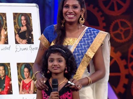 யாஷிகாவுக்கு பதில் போர்ஷிகாவா?: பிக் பாஸை கழுவிக் கழுவி ஊத்தும் பார்வையாளர்கள்