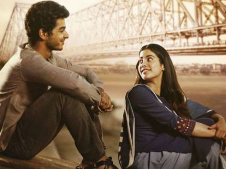 ஆரம்பமே அட்டகாசம்! ஸ்ரீதேவி மகளுக்கு குவியும் பாராட்டுக்கள்!