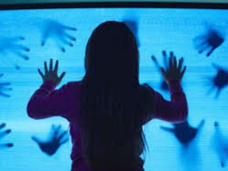 ஹைதராபாத் ஹோட்டலில் விபச்சாரம் செய்து சிக்கிய இளம் நடிகை