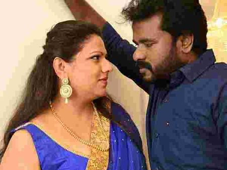 பபபா, இஅமுகு இதெல்லாம் ஓகே... ‘சிவா மனசுல புஷ்பா’னு பேர் வச்சா தப்பா? : வாராகி ஆவேசம்