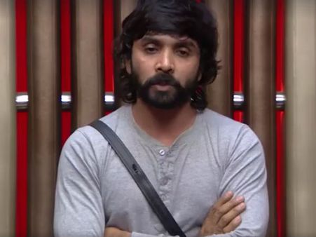 மகத்துடன் ஒப்பிட்டால் சினேகன், ஆரவ் கொழந்தப்புள்ளைக: தேவையில்லாம திட்டிட்டோம்