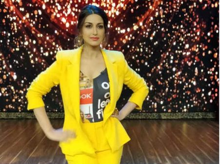 நடிகை சோனாலி பெந்த்ரேவுக்கு புற்றுநோய்.. அமெரிக்காவில் தீவிர சிகிச்சை