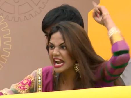 பேய் மாதிரி கத்திய மகத், ஐஸ்வர்யா: கொஞ்சமும் கண்டிக்காத கமல்