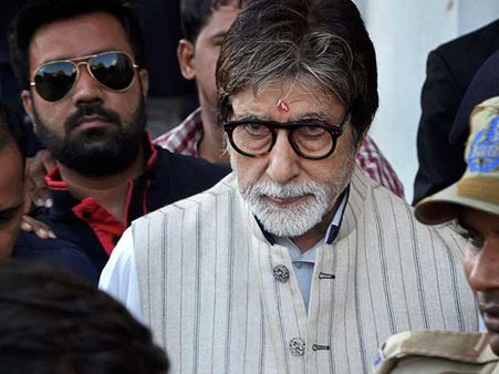 கருணாநிதிக்காக தமிழில் ட்வீட்டி சுவாரஸ்யமான விஷயம் சொன்ன அமிதாப் பச்சன்