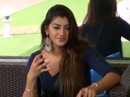 யாஷிகாவுக்கு மகத் மீது காதல் வர யார் காரணம் தெரியுமா?