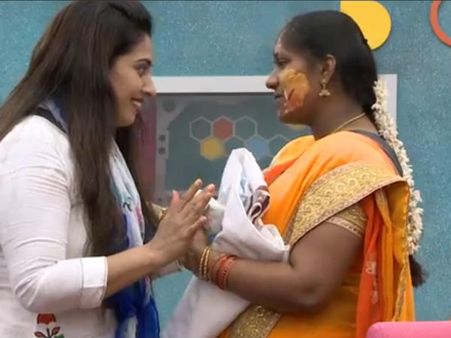 சென்றாயன் பெற்றோருக்காக பிக் பாஸை பகைத்துக் கொண்ட மும்தாஜ்: அப்படி என்ன செய்தார்?