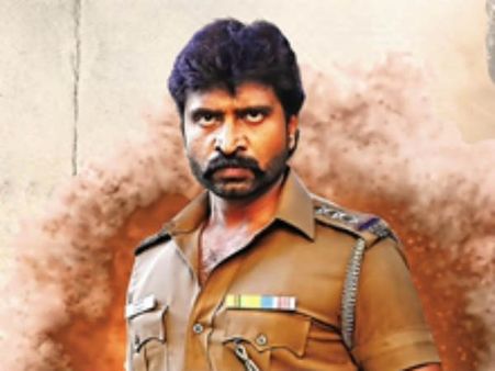 வாகனங்களை எரிக்கும் சைக்கோ... தேடும் போலீஸ்.. 'காட்டுப்பய சார் இந்த காளி'! விமர்சனம்