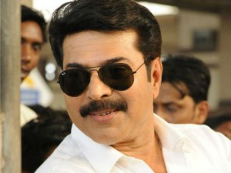 மம்முட்டி சார்.. இப்போ பண்ற வேலையா இது? கொந்தளிக்கும் ரசிகர்கள்!!