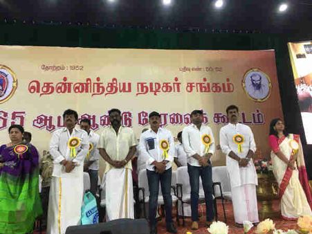 பொதுக்குழுவில் நடிகர் சங்க தேர்தலை நடத்த வேண்டாம் என்றனர்: நாசர்