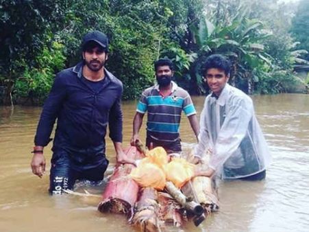 கேரள மக்களுக்கு உதவி செய்ய திருமணத்தை தள்ளிப் போட்ட நடிகர்