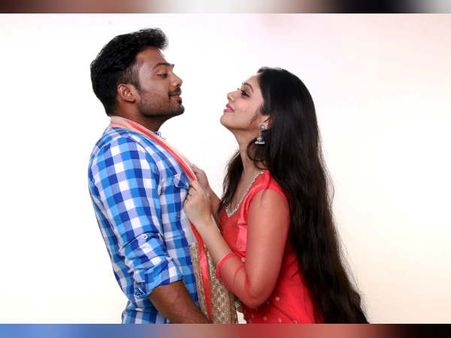 வில்லனுக்கு 'லவ் யூ' மெசேஜ் அனுப்பிய பெண் தயாரிப்பாளர்