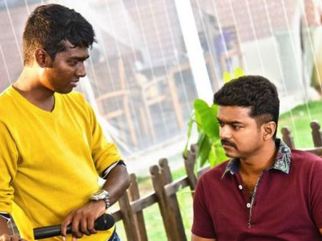 விஜய்யை மீண்டும் இயக்க பயமா இருக்கு: அட்லி