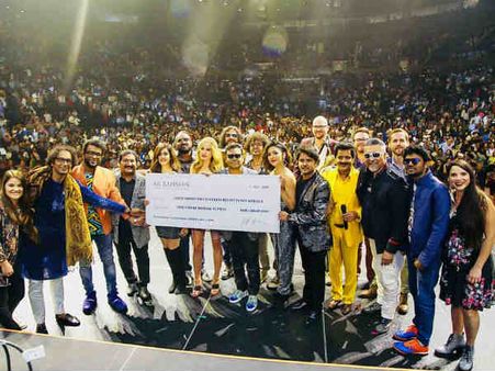 கேரளாவுக்கு ரூ. 1 கோடி நிவாரண நிதி அளித்த ஏ.ஆர்.ரஹ்மான்