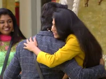 விஜய்க்காக நேற்று பிக் பாஸ் நிகழ்ச்சியை பார்த்த இளசுகள்