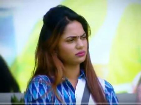 நாமினேட் செய்யப்படும் ஐஸ்: ஆனால் பிக் பாஸ் ஆட்டையை கலைக்காமல் இருக்கணுமே