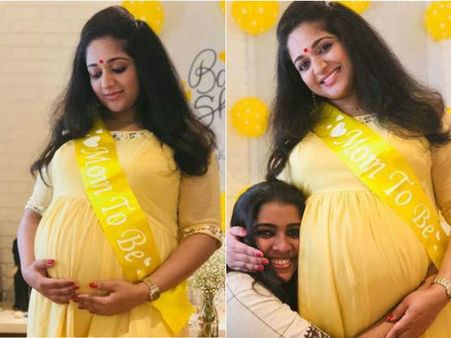 காது கொடுத்துக் கேட்டேன்.. காவ்யா வீட்டில் குவா குவா சத்தம்!