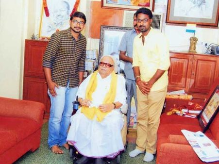 நடிகை புகார்: தீக்குளித்து இறந்த உதவி இயக்குனரின் கடைசி ஃபேஸ்புக் போஸ்ட் இது தான்