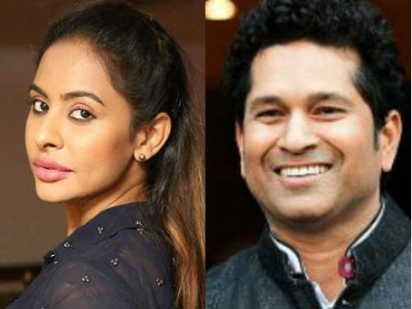 சினிமாவில் இருந்து கிரிக்கெட் பக்கம் திரும்பிய ஸ்ரீரெட்டி புயல்.. முதல் தாக்கு யார் மீது தெரியுமா?