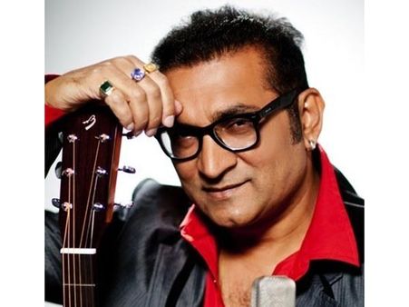 குண்டாக, அசிங்கமாக இருக்கும் பெண்களே பாலியல் புகார் கூறுகிறார்கள்: பாடகர் திமிர் பேச்சு