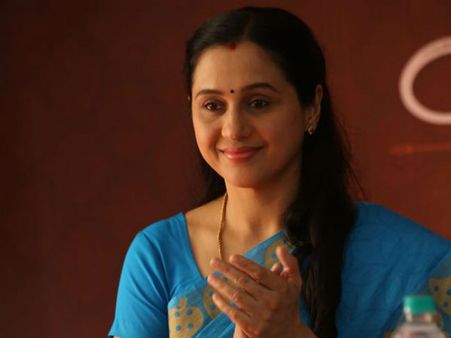 Exclusive : நடிப்புன்னு வந்த பிறகு சினிமாவில் இதெல்லாம் சகஜம்ங்க.. : தேவயானி