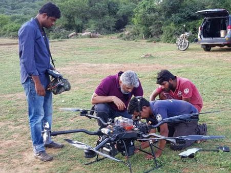 குற்றவாளிகளைக் கண்டுபிடிக்க உதவப்போகும் அஜித்தின் தக்‌ஷா குழு
