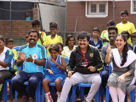 நீண்ட இடைவெளிக்கு பிறகு வந்திருக்கும் குழந்தைகளுக்கான படம் 'எழுமின்'...! விமர்சனம்