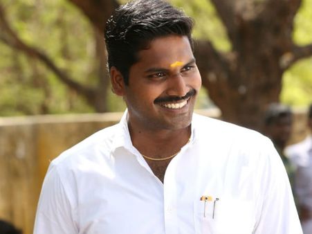 Exclusive: 'படத்த பார்த்துட்டு பிரெண்ட்ஸ் கூட என்கிட்ட பேசல'... பரியேறும் பெருமாள் வில்லன் லிஜீஷ்!