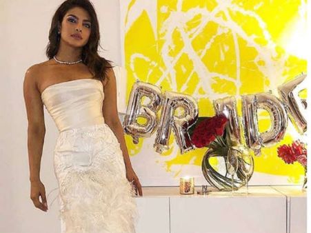 10 வயது சிறியவர் மீது காதலில் விழுந்தது ஏன்?: ப்ரியங்கா சோப்ரா விளக்கம்