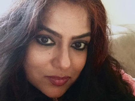 பிரம்மச்சாரி ஐயப்பன் கோவிலுக்குள் அனைத்து வயது பெண்களை அனுமதிப்பதா?: நடிகை ரஞ்சனி