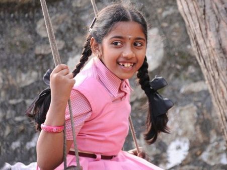 லண்டனில் இளவரசியாக கௌரவிக்கப்பட்ட ”செல்லம்மா”! பேபி சாதனாவுக்கு கிடைத்த அங்கீகாரம்!