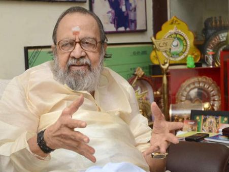 வாலி கேட்ட ஒரு கேள்வி… வாயடைத்துப் போன எம்ஜிஆர்! இது வாலியின் வாலிபக் கூத்து!