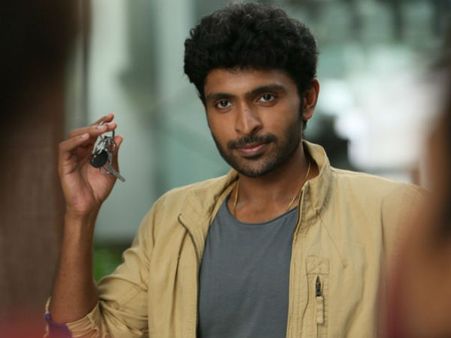 விக்ரம் பிரபுவின் ‘துப்பாக்கி முனை’க்கு சென்சாரில் க்ளீன் யு சான்றிதழ்!