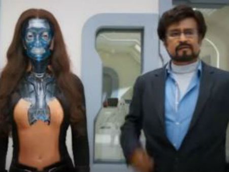 2.0.. ஷங்கர் இயக்கிய படங்களிலேயே இது தான் மிகக்குறைவு.. எதில் தெரியுமா?