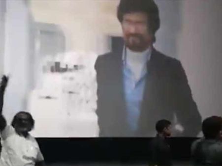 மும்பை தியேட்டரில் நடந்த அதிசயம்: இது ரஜினிக்கு மட்டும் தான்- வைரல் வீடியோ