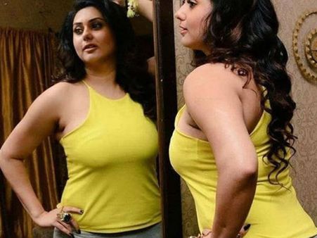 அகம்பாவத்திற்காக நமீதா இழந்தது என்ன?