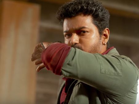 சர்கார் மாஸ், வேற லெவல், ஆசம்: கோலிவுட் பிரபலங்கள் பாராட்டு #Sarkar