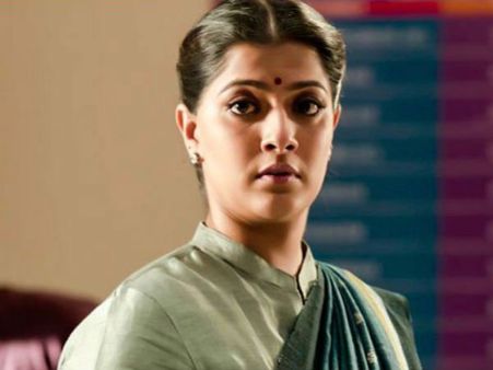 ஏம்மா வரலட்சுமி பாப்பா, இத்தனை நாள் எங்கம்மா இருந்த?