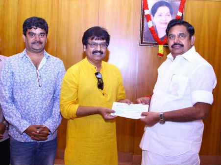 ருத்ரதாண்டவம் ஆடிய கஜா: முதல்வரை சந்தித்து ரூ. 5 லட்சம் அளித்த விவேக்