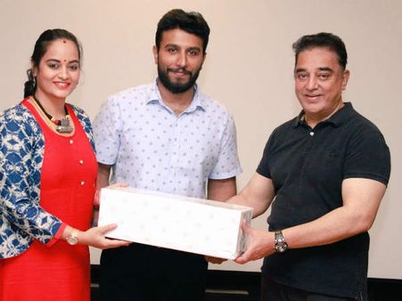 அரசியல், நடிப்பு என பிசியாக இருந்தாலும் மகள் சுஜாவுக்காக மறக்காமல் ‘இதை’ச் செய்த கமல்!